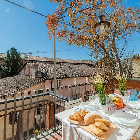 Apartment La Casa In Centro